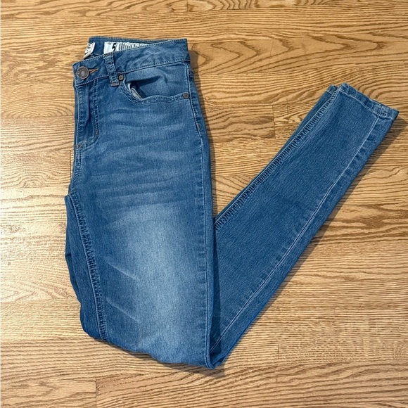 Indigo Rein Light Blue Ankle Jeans - Picture 1 of 4